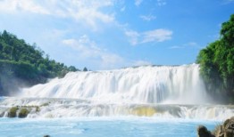 什么瀑布攻略旅游重庆(什么瀑布最好看)