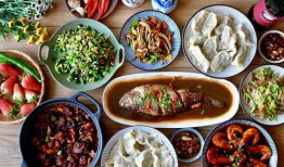 新疆旅游晚餐吃什么(新疆旅游晚餐吃什么好)