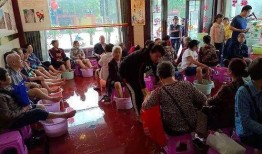老年旅游产品注意什么(老年旅游产品设计方案)